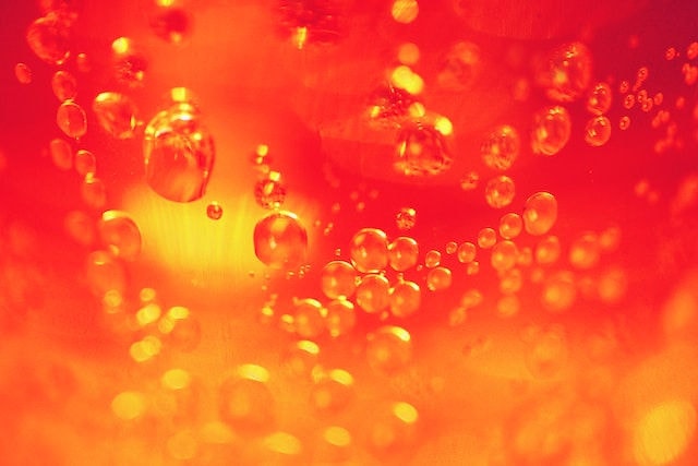 Beer bubbles carbonation